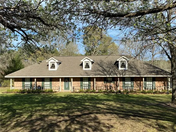 322 Mallard Cv, Pineville, LA 71360