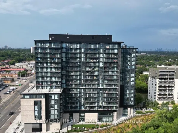 86 Dundas St E #916, Mississauga, ON L5A 0B1