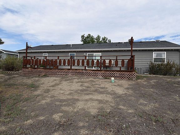 4th image of 8 Sage Rd