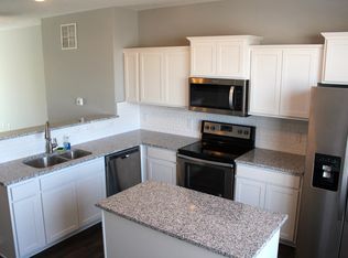 5817 Passage Creek Dr, Dublin, OH 43016