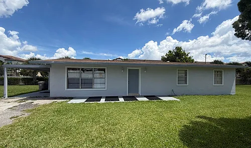 2425 Ceceile Ave Photo 1