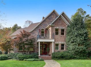 6805 Fegan Rd, Summerfield, NC 27358