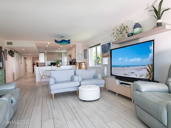 5th image of 1525 S Atlantic Ave APT 202