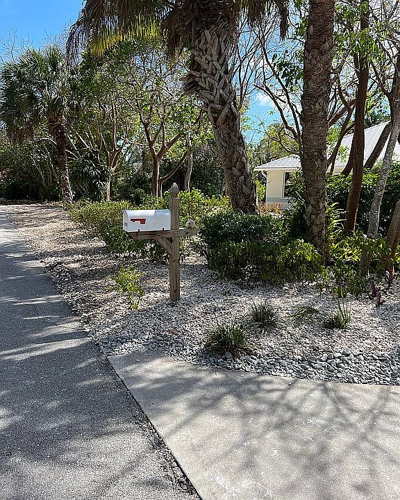2nd image of 1985 Wild Lime Dr