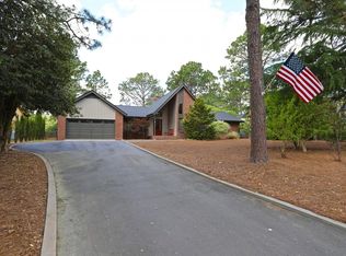 121 Pine Lake Dr, Whispering Pines, NC 28327