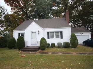 25 Armory St, Manchester, CT 06040