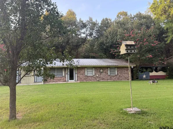 412 S Birch St, Van, TX 75790