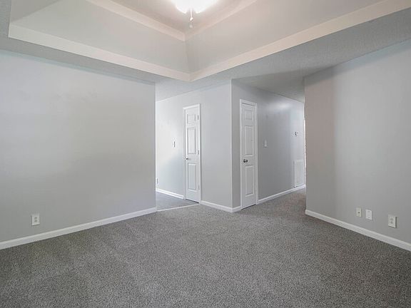 2nd image of 571 Garnet Dr