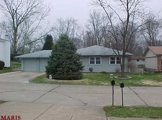31 Westwood Estates Dr, Saint Peters, MO 63376