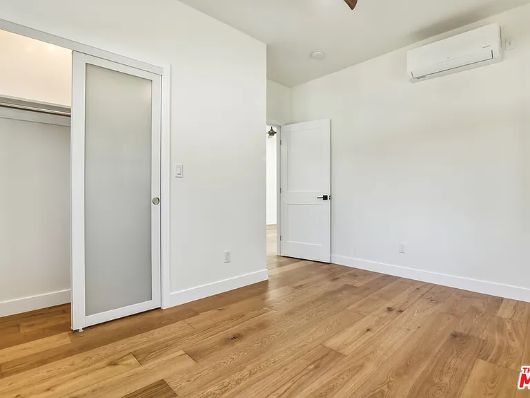 2912 Frances Ave — Photo 23