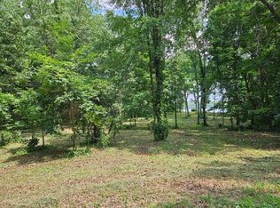 23-24 James Dr, Three Rivers, MI 49093