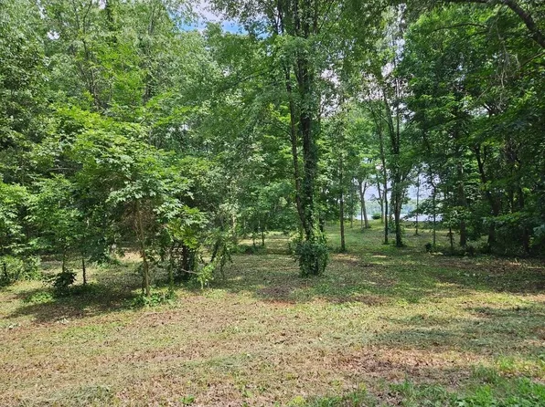 23-24 James Dr, Three Rivers, MI 49093