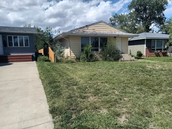 104 N Delaware St, Conrad, MT 59425
