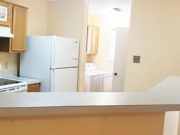 5th image of 1003 Whelton Dr