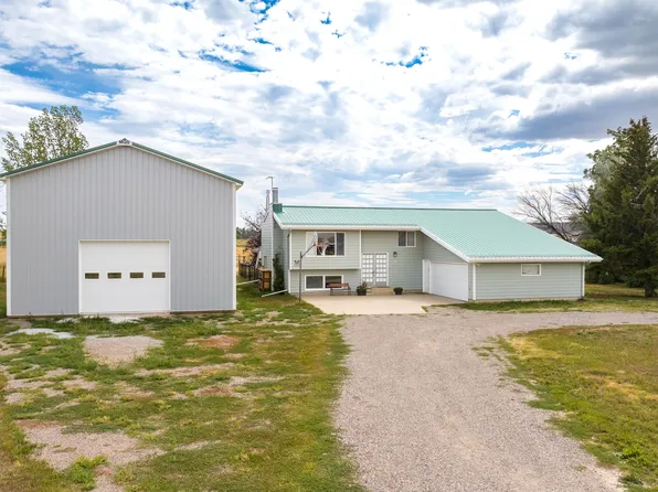244 Sun Loop Ln, Great Falls, MT 59404