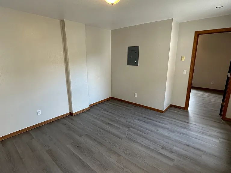 553 W Locust St #553 — Photo 8