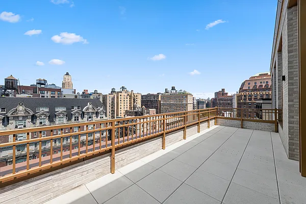 【D.】PENTHOUSE&PAVEMENT  他3点おまとめ ① Six Penthouse Listings with Perfect-for-Summer Outdoor