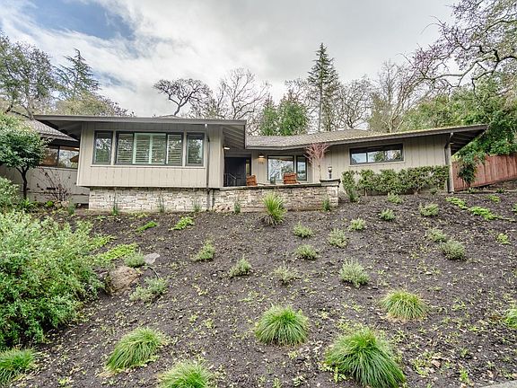 2nd image of 106 Woodland Drive