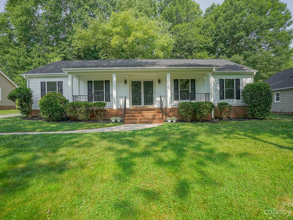 1st image of 1414 Longbrook Dr