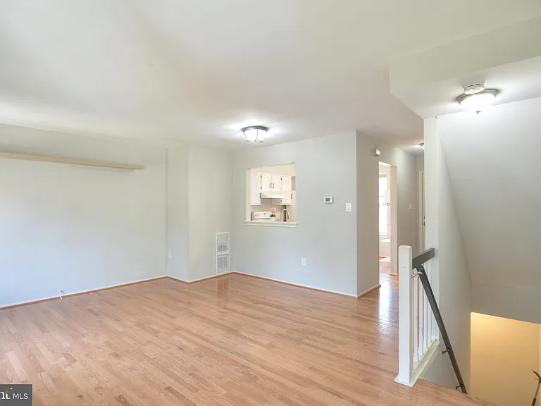 3 Birdseye Ct — Photo 11
