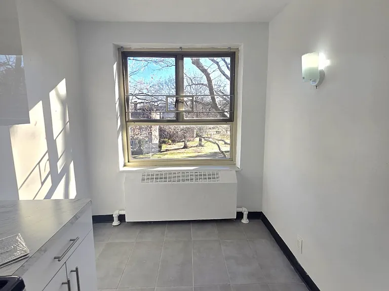 67-10 190th Ln #B — Photo 6