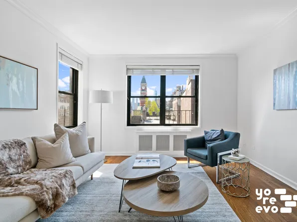 100 West 12th Street image 1 of 10