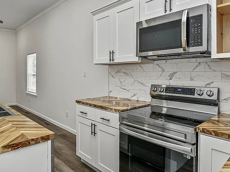 2207 N Kellett Ave — Photo 10