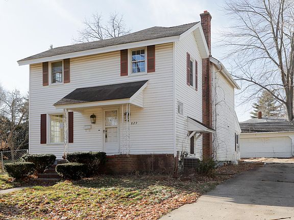 829 Hall St-101