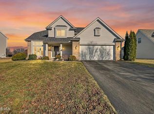 25194 Ramblehurst Dr, Perrysburg, OH 43551