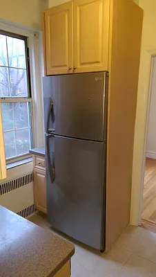 Sold by Metro Garden Realty NYC | media 45