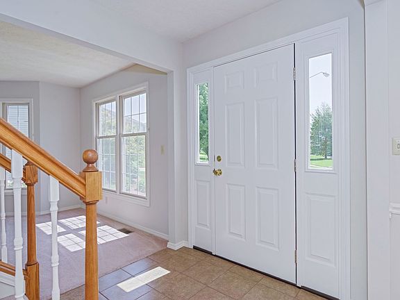 2nd image of 106 Shorewood Dr