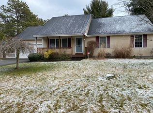 285 Charge Pond Rd #1, Wareham, MA 02571