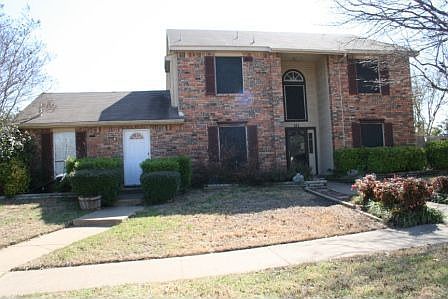 1st image of 151 Waterford Oaks Dr
