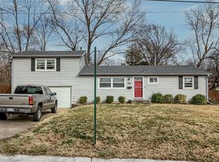 4731 El Monte St, Roeland Park, KS 66205