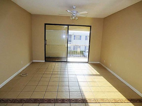 5th image of 130 Cypress Club Dr APT 331