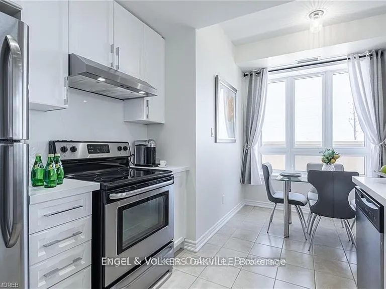 5327 Upper Middle Rd #218 — Photo 17