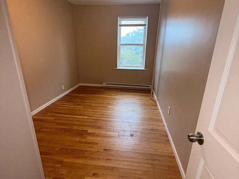 256 Undercliff Ave #1 — Photo 16