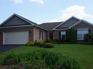 1748 Manor Ct, State College, PA 16801
