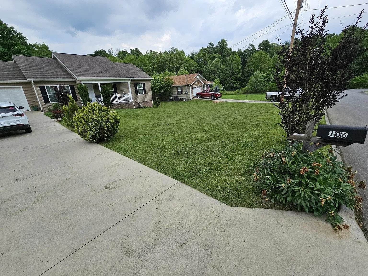 3 bed, 1200 sqft, $2,000 — Photo 1