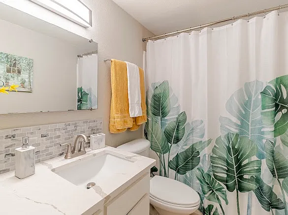 2302 E Side Dr #29 — Photo 9