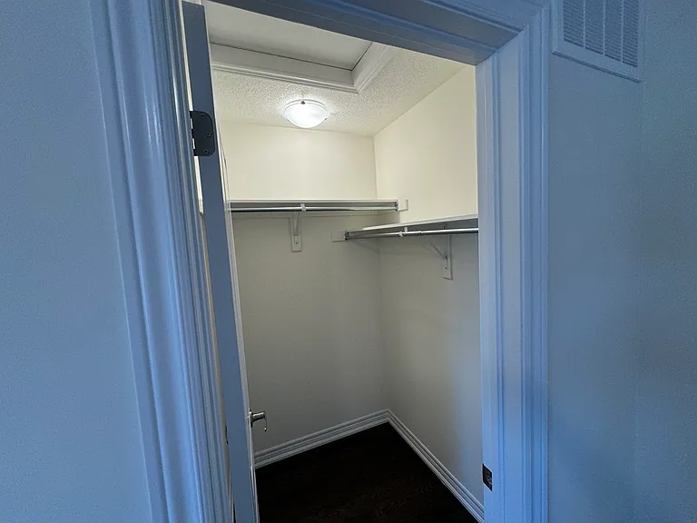 112 Forestwalk St — Photo 24
