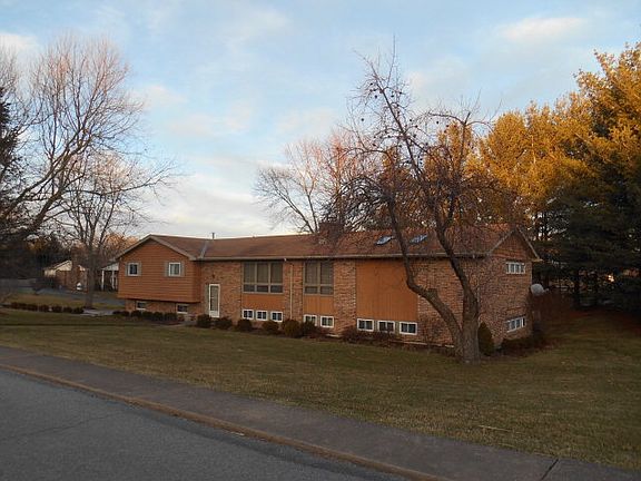 4th image of 201 Millstone Dr