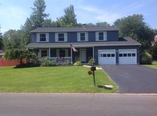 8100 Princess Path, Liverpool, NY 13090