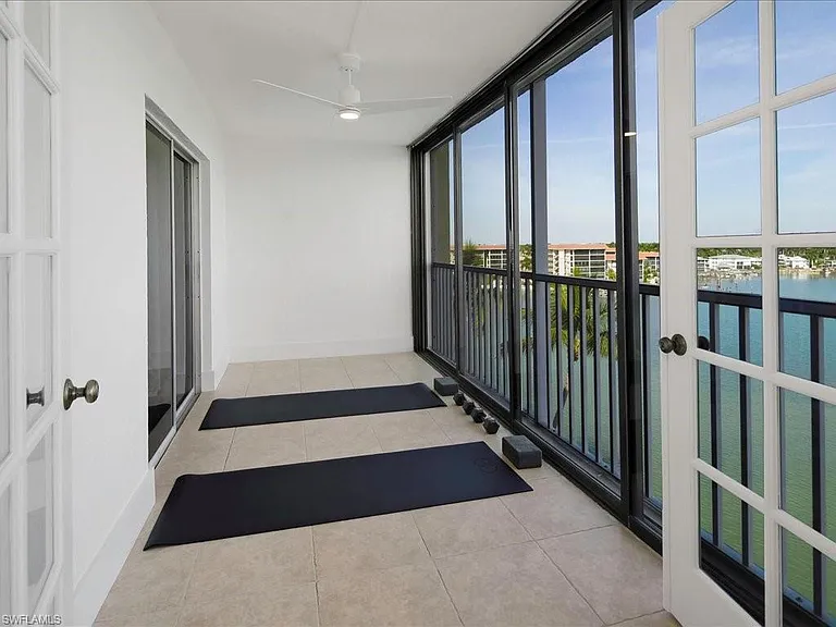 2750 Gulf Shore Blvd N #602 — Photo 30