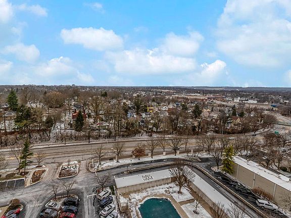 2nd image of 2444 Madison Rd Unit 1409