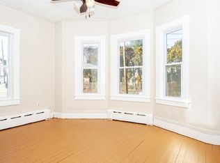 3 Bolton Rd, Dartmouth, MA 02748