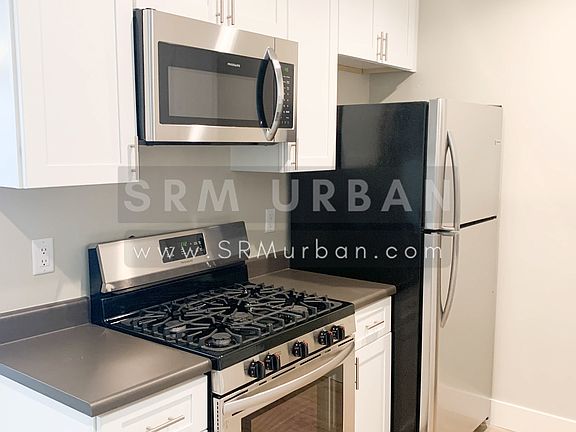 3rd image of 3727 Bancroft St #7