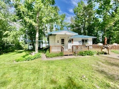10119 Douglas Dr NE, Deer River, MN, 56636