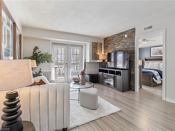 4th image of 4015 Kilmer Dr #110