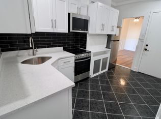 7140 69th Pl APT 2R, Ridgewood, NY 11385